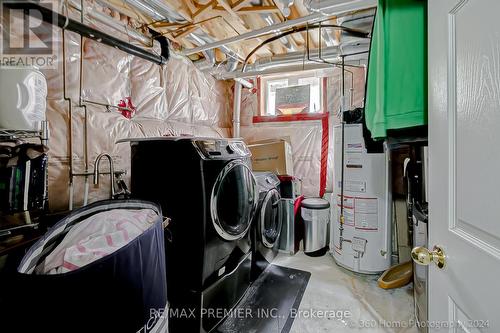 50 Sunny Glen Crescent, Brampton, ON - Indoor Photo Showing Laundry Room