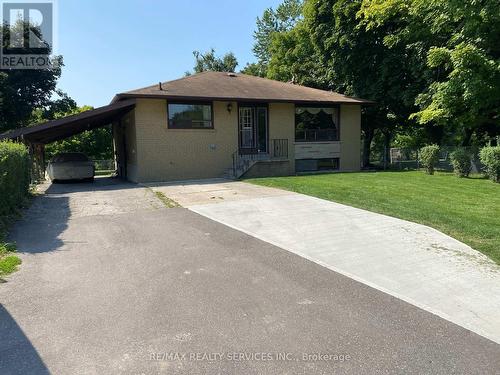 31 Alexandria Crescent, Brampton (Avondale), ON - Outdoor