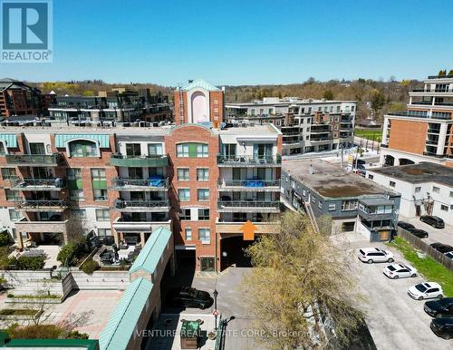 312 - 121 Woodbridge Avenue, Vaughan, ON - Outdoor With View