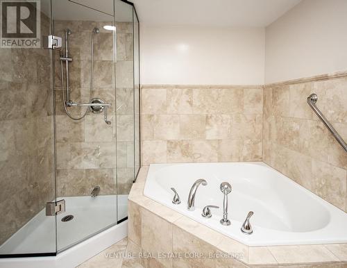 312 - 121 Woodbridge Avenue, Vaughan, ON - Indoor Photo Showing Bathroom