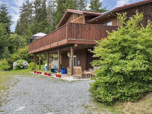 55 Poplar Rd, Alert Bay, BC 