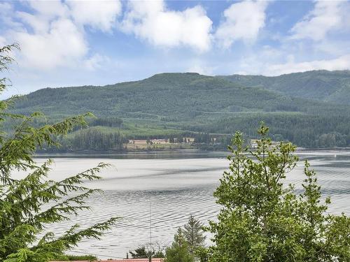 55 Poplar Rd, Alert Bay, BC 