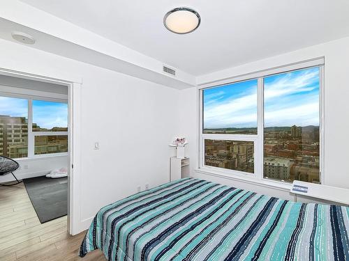 1601-777 Herald St, Victoria, BC - Indoor Photo Showing Bedroom