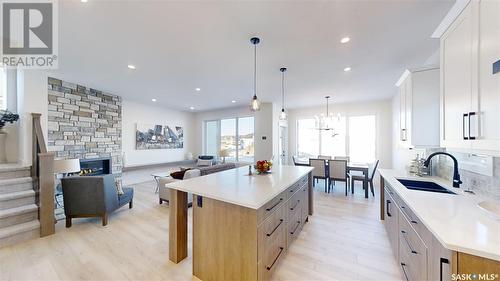 188 Haverstock Crescent, Saskatoon, SK - Indoor Photo Showing Kitchen With Upgraded Kitchen