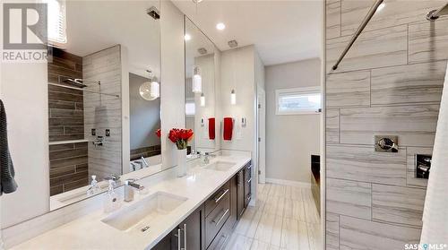 188 Haverstock Crescent, Saskatoon, SK - Indoor Photo Showing Bathroom