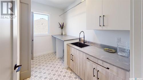 188 Haverstock Crescent, Saskatoon, SK - Indoor Photo Showing Kitchen