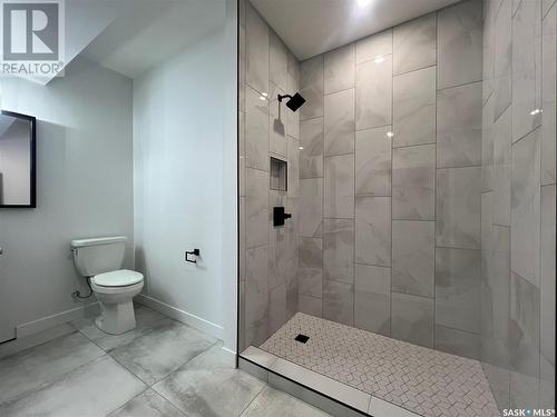 188 Haverstock Crescent, Saskatoon, SK - Indoor Photo Showing Bathroom