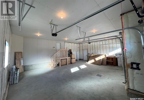 188 Haverstock Crescent, Saskatoon, SK - Indoor Photo Showing Garage