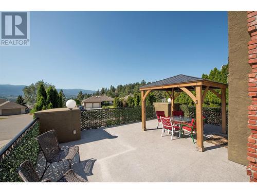 2376 Nahanni Court, Kelowna, BC - Outdoor