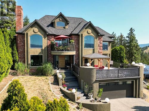 2376 Nahanni Court, Kelowna, BC - Outdoor With Deck Patio Veranda With Facade