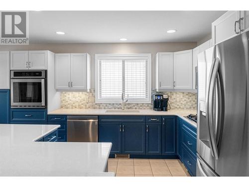 2365 Stillingfleet Road Unit# 79, Kelowna, BC - Indoor Photo Showing Kitchen With Stainless Steel Kitchen