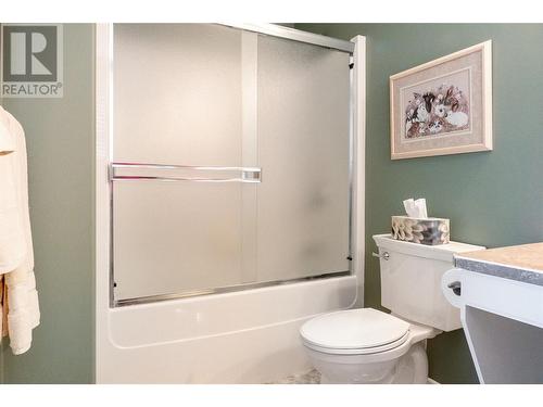 2365 Stillingfleet Road Unit# 79, Kelowna, BC - Indoor Photo Showing Bathroom