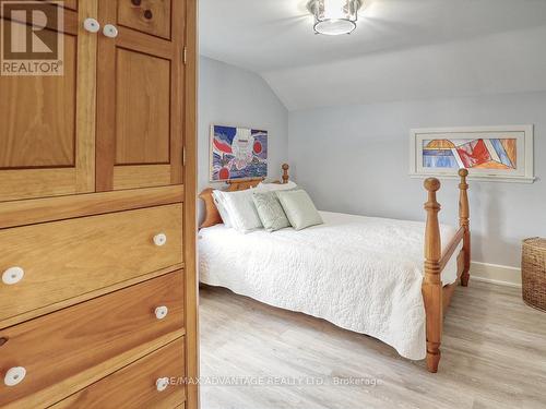 117 Garfield Avenue, London, ON - Indoor Photo Showing Bedroom