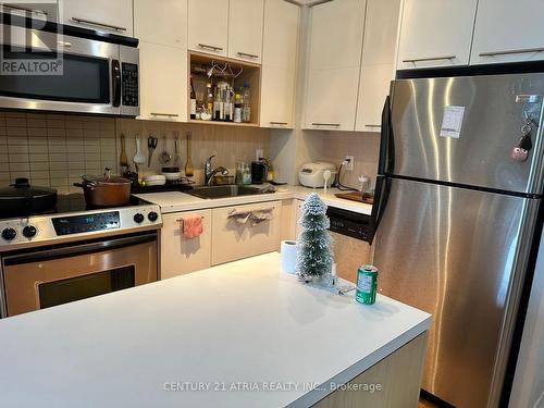 3404 - 21 Carlton Street, Toronto, ON - Indoor Photo Showing Kitchen With Stainless Steel Kitchen