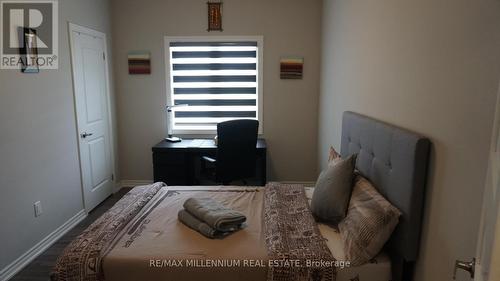 227 Mowat Street N, Clearview (Stayner), ON - Indoor Photo Showing Bedroom