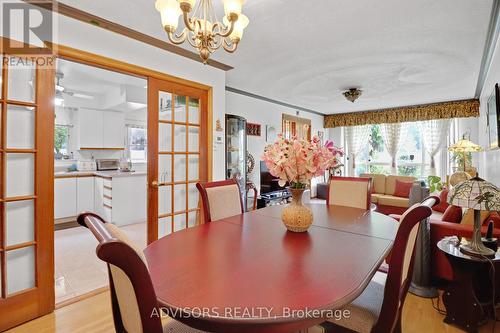 626 Hassall Road, Mississauga (Mississauga Valleys), ON - Indoor Photo Showing Dining Room