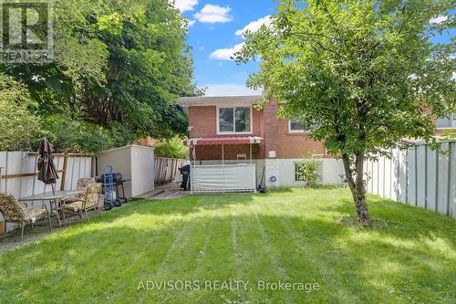 626 Hassall Road, Mississauga (Mississauga Valleys), ON - Outdoor