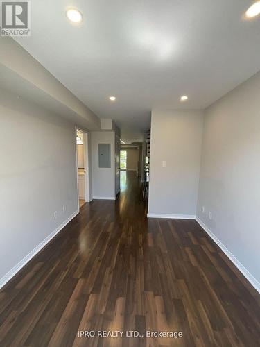 8 - 3070 Thomas Street, Mississauga (Churchill Meadows), ON - Indoor Photo Showing Other Room