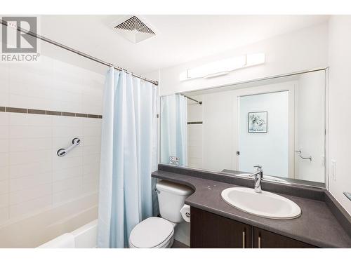 2906 688 Abbott Street, Vancouver, BC - Indoor Photo Showing Bathroom