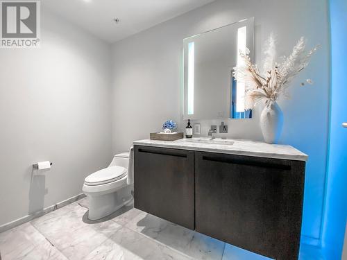 2702 1011 W Cordova Street, Vancouver, BC - Indoor Photo Showing Bathroom