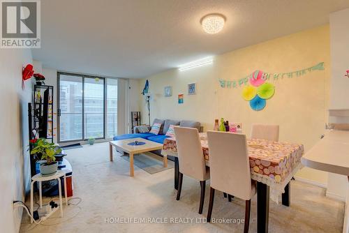 2705 - 750 Bay Street, Toronto, ON - Indoor Photo Showing Dining Room