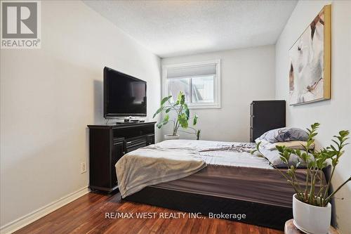 37 - 506 Normandy Street, Oshawa, ON - Indoor Photo Showing Bedroom