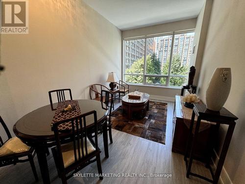 604 - 21 Balmuto Street, Toronto (Bay Street Corridor), ON - Indoor Photo Showing Dining Room