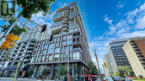 415 - 111 Bathurst Street, Toronto (Waterfront Communities), ON - Outdoor With Balcony With Facade