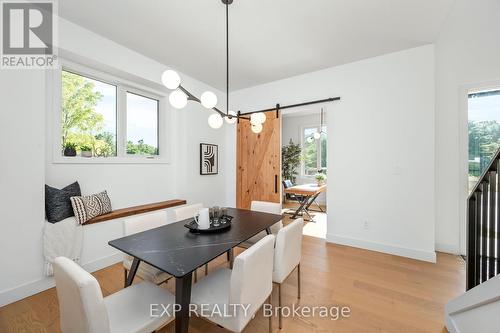 209 Merritt Court, North Middlesex (Parkhill), ON - Indoor Photo Showing Dining Room