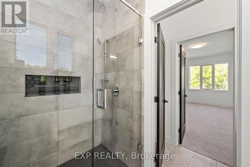 209 Merritt Court, North Middlesex (Parkhill), ON - Indoor Photo Showing Bathroom