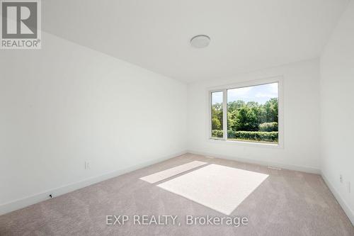 209 Merritt Court, North Middlesex (Parkhill), ON - Indoor