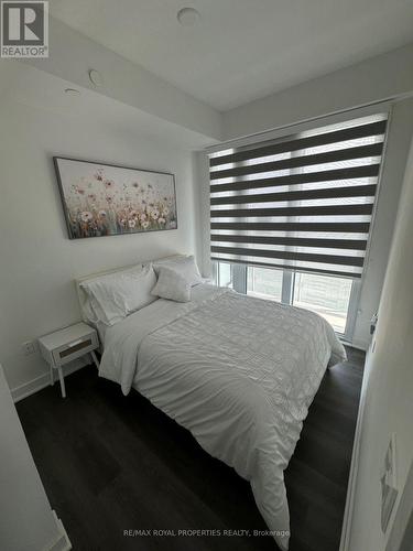 2704 - 3900 Confederation Parkway, Mississauga, ON - Indoor Photo Showing Bedroom