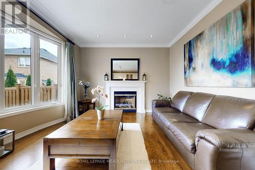 740 Rayner Court, Milton, ON - Indoor Photo Showing Living Room With Fireplace