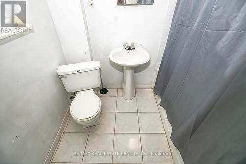 129 Lent Crescent, Brampton (Fletcher'S West), ON - Indoor Photo Showing Bathroom