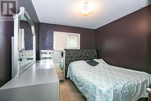 129 Lent Crescent, Brampton, ON - Indoor Photo Showing Bedroom