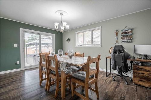 64 Melody Trail, St. Catharines, ON - Indoor Photo Showing Dining Room