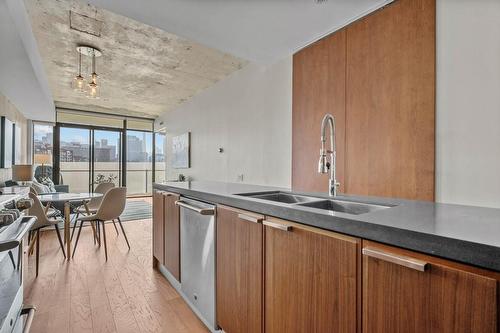 25 Stafford Street|Unit #703, Toronto, ON - Indoor Photo Showing Kitchen With Double Sink