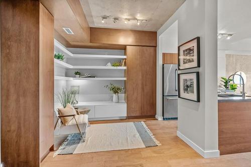 25 Stafford Street|Unit #703, Toronto, ON - Indoor Photo Showing Other Room