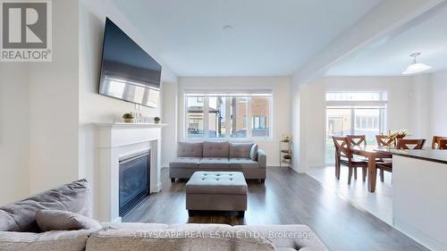 26 Carrie Crescent, Haldimand, ON - Indoor Photo Showing Living Room With Fireplace