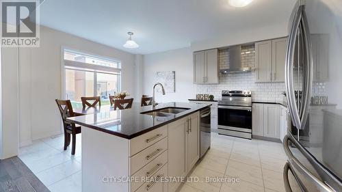 26 Carrie Crescent, Haldimand, ON - Indoor Photo Showing Kitchen With Double Sink With Upgraded Kitchen