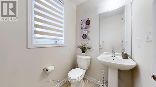 26 Carrie Crescent, Haldimand, ON - Indoor Photo Showing Bathroom