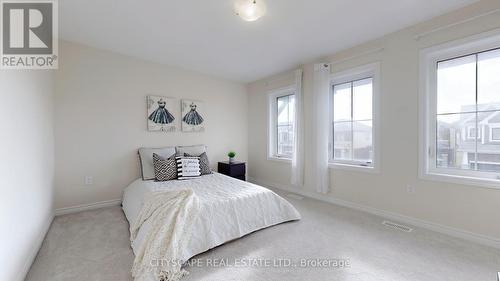 26 Carrie Crescent, Haldimand, ON - Indoor Photo Showing Bedroom