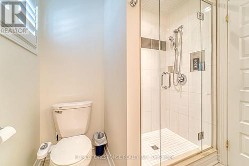 3121 Pincombe Drive, London, ON - Indoor Photo Showing Bathroom