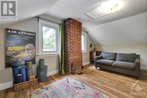 93 Boyce Avenue, Ottawa, ON - Indoor Photo Showing Other Room