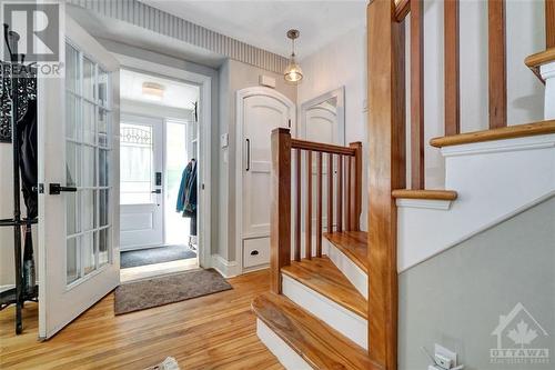 93 Boyce Avenue, Ottawa, ON - Indoor Photo Showing Other Room