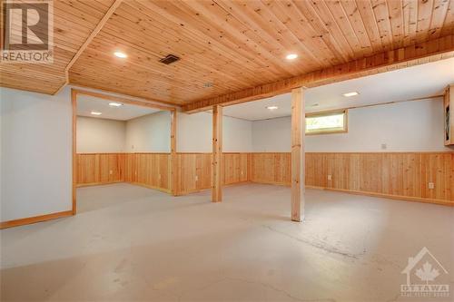 10 Brenda Crescent, Ottawa, ON - Indoor Photo Showing Basement