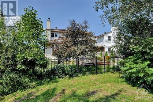 10 Brenda Crescent, Ottawa, ON - Outdoor