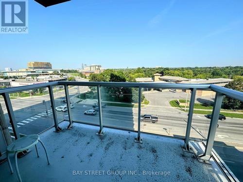 522 - 8323 Kennedy Road, Markham, ON - Outdoor With Balcony With View