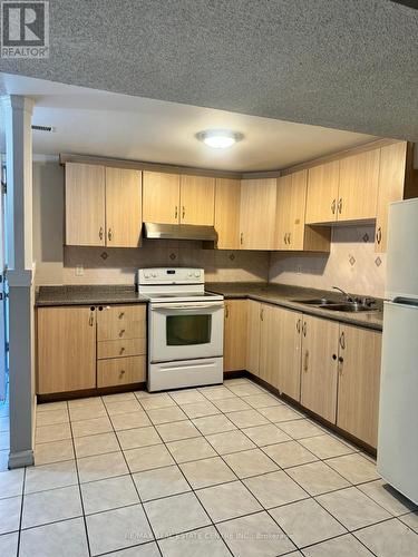 3 Scarlett Drive, Brampton, ON - Indoor Photo Showing Kitchen With Double Sink