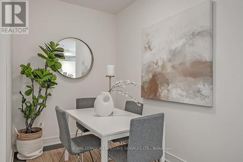 447 - 1575 Lakeshore Road W, Mississauga (Clarkson), ON - Indoor Photo Showing Dining Room